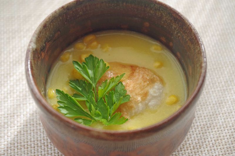 揚げ餅のコーンスープ雑煮